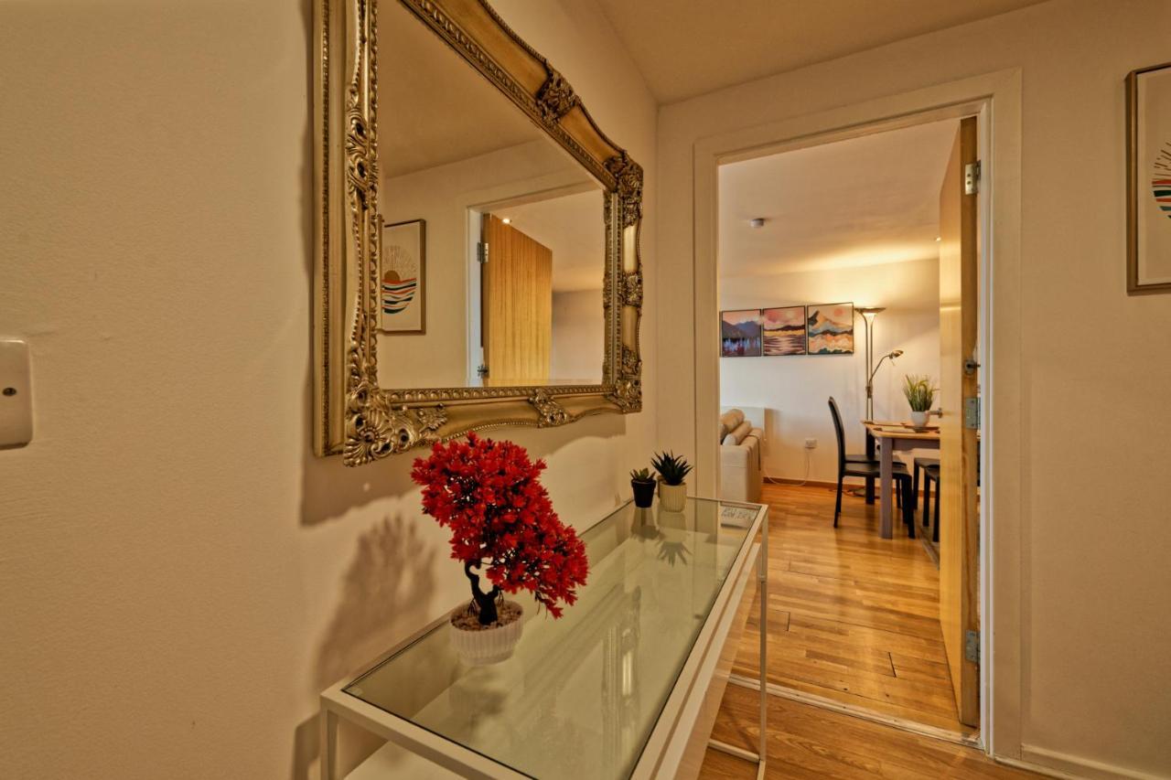 Sidemersey Livings- Convenient 1-Bedroom Flat With A View, Central Liverpool Extérieur photo