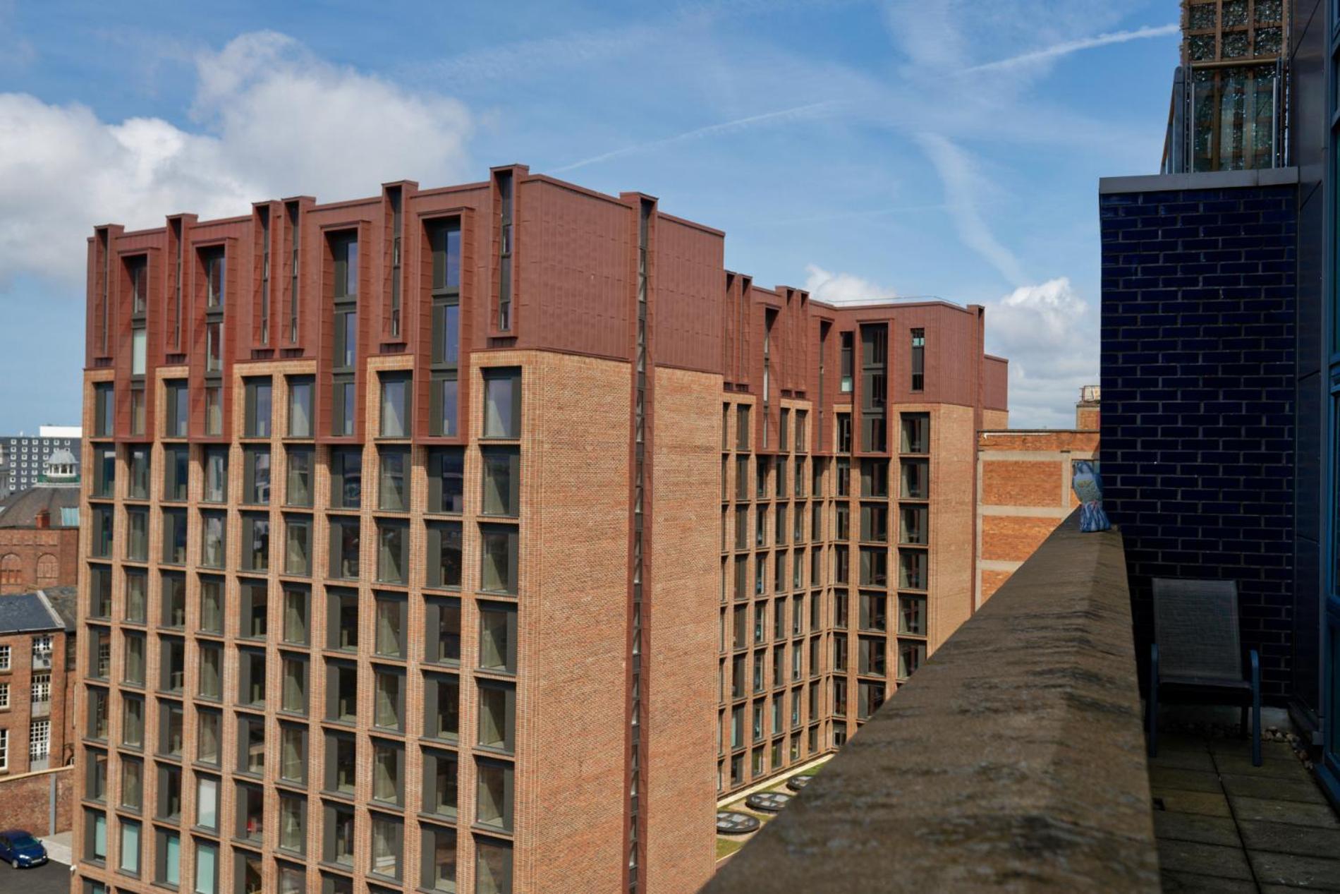 Sidemersey Livings- Convenient 1-Bedroom Flat With A View, Central Liverpool Extérieur photo